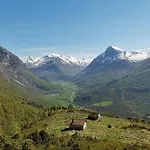 شقة Fjellhagen - Geirangerfjord View *
