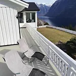 Fjellhagen - Geirangerfjord View شقة هيليسيت