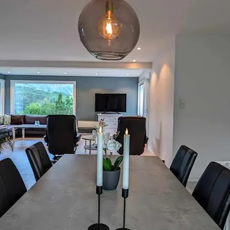 Fjellhagen - Geirangerfjord View Leilighet Hellesylt