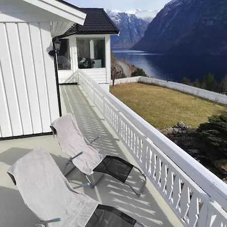 Fjellhagen - Geirangerfjord View Apartamento Hellesylt