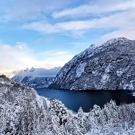 아파트 Fjellhagen - Geirangerfjord View 헬레실트