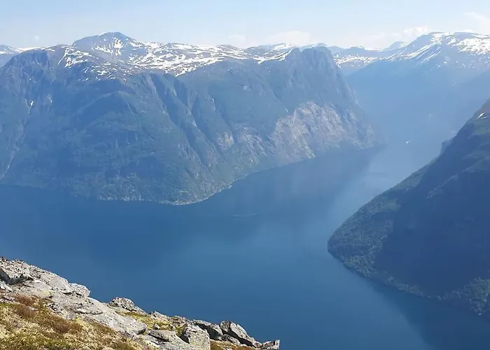 Fjellhagen - Geirangerfjord View Lägenhet Hellesylt