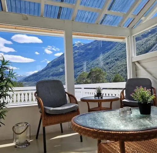 Fjellhagen - Geirangerfjord View