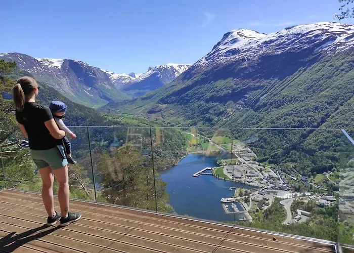 Fjellhagen - Geirangerfjord View Lägenhet